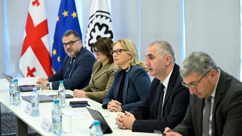 შეხვედდა