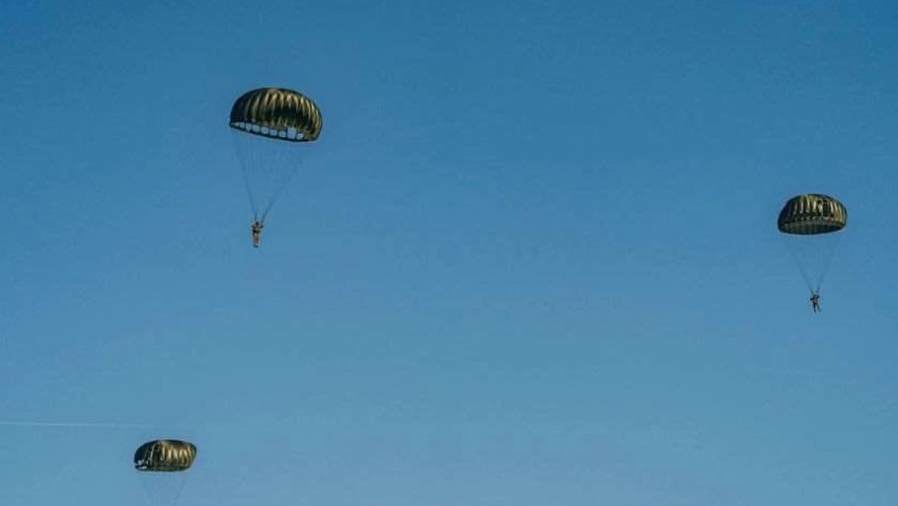 პარაშუტი