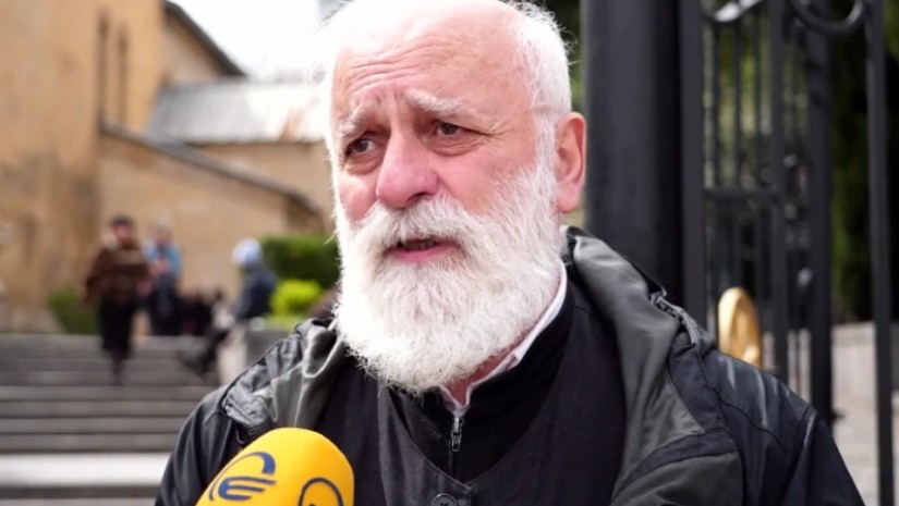 მამა მირიან მიქაძე