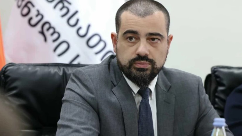 ლაშა ავალიან