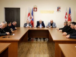 ლევან მეხუზლა