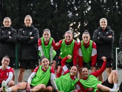 ქალთა ეროვნულმა ნაკრები ქალთა ეროვნულმა ნაკრები