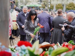 თეა ახვლედიანი