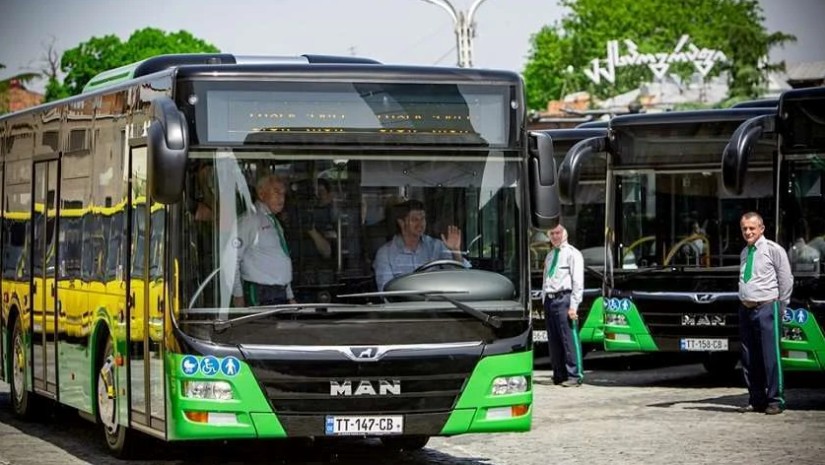 ავტობუსი