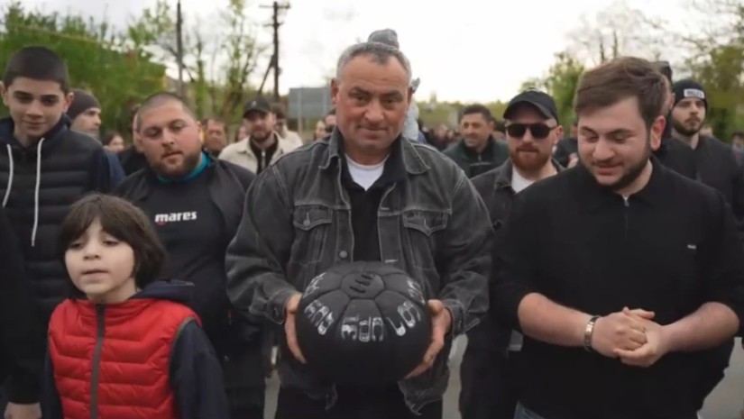 ლელობურთ