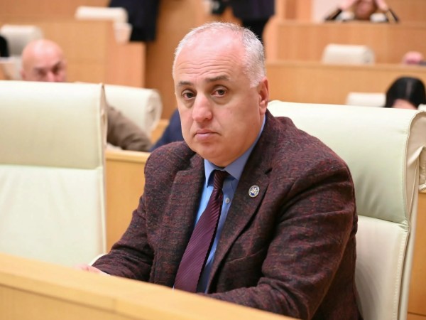 დიმიტრი ხუნდაძე