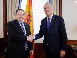 ნიკოლოზ სამხარაძე 