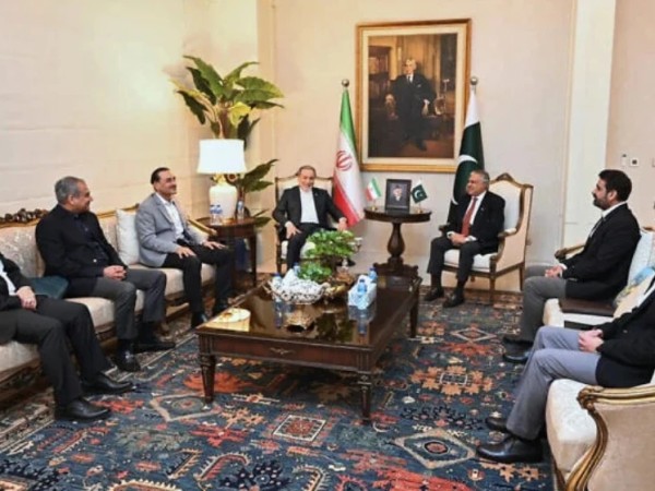 პაკისტანში შეხვედრა