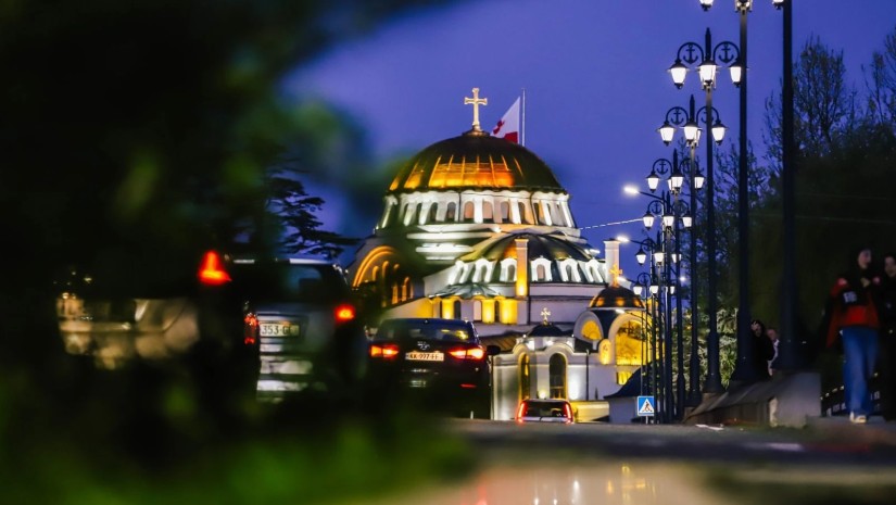 განათება