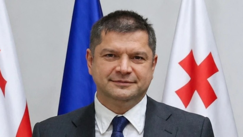 გიორგი შონია