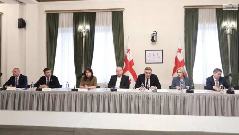 პარლამენტის დროებითმა კომისიამ შემაჯამებელ სხდომაზე დასკვნა მიიღო