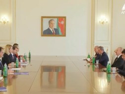 მკ