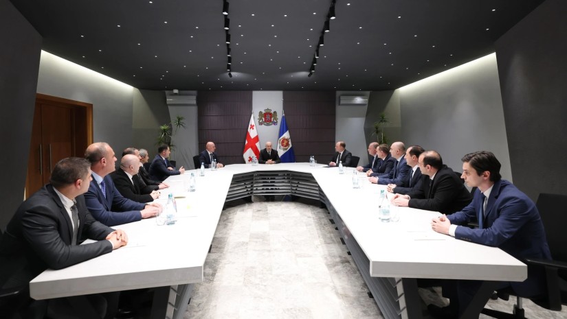 სულხან თამაზაშვილი