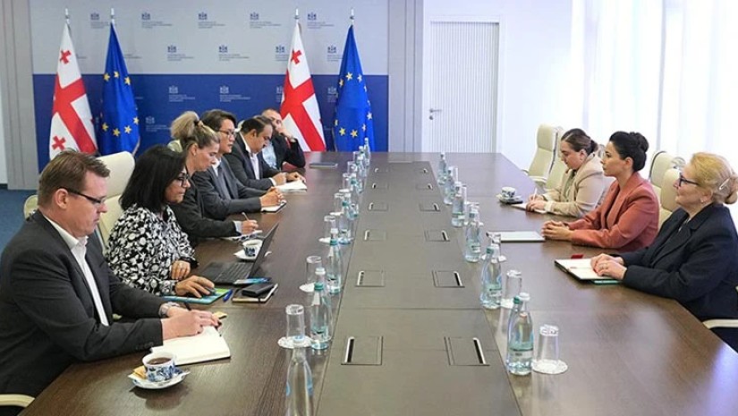 მარიამ ქვრივიშვილ