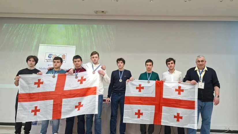 მედალი