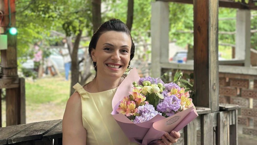 ლალი