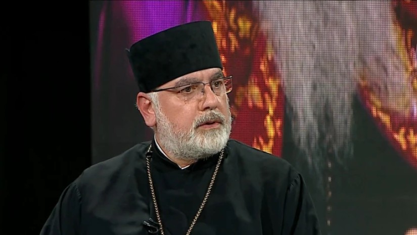 დეკანოზი იაკობ უშიკიშვილი 