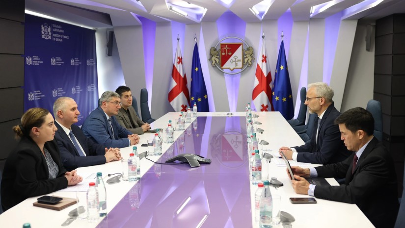 ლაშა ხუციშვილი