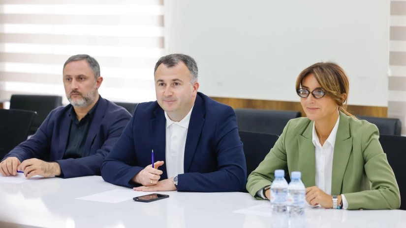 ლაცაბიძე