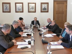 პარლამენტი