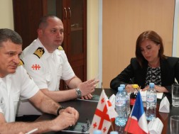 ᲡᲐᲡᲐᲖᲦᲕᲠᲝ ᲞᲝᲚᲘᲪᲘᲘᲡ ᲡᲐᲜᲐᲞᲘᲠᲝ ᲓᲐᲪᲕᲘᲡ ᲓᲔᲞᲐᲠᲢᲐᲛᲔᲜᲢᲡ ᲡᲐᲤᲠᲐᲜᲒᲔᲗᲘᲡ ᲔᲚᲩᲘ ᲔᲬᲕᲘᲐ