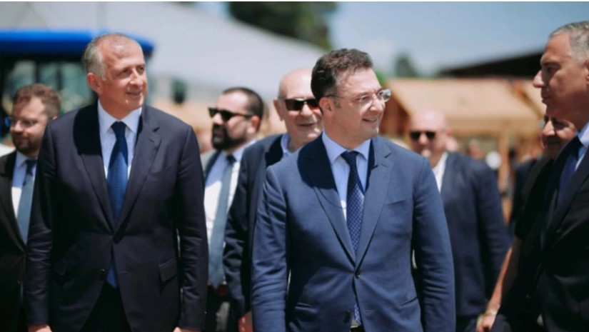 დავით სონღულაშვილი აჭარის მთავრობის თავმჯდომარეს ზურაბ პატარაძეს შეხვდა