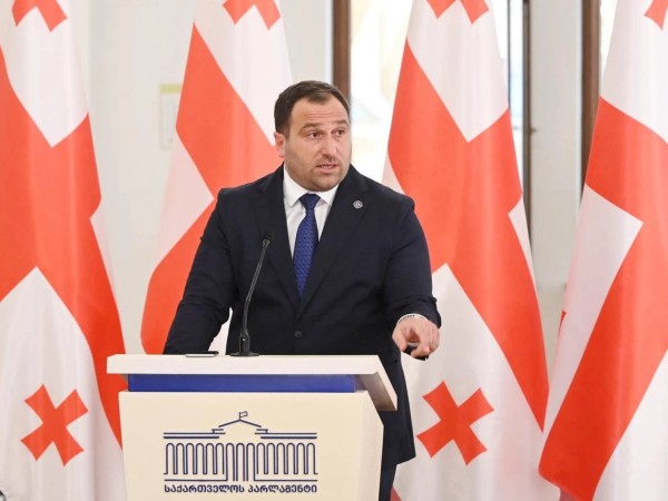 ირაკლი კირცხალია