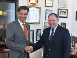 ნიკოლოზ სამხარაძე თურქეთის ელჩს შეხვდა