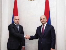სულხან თამაზაშვილი