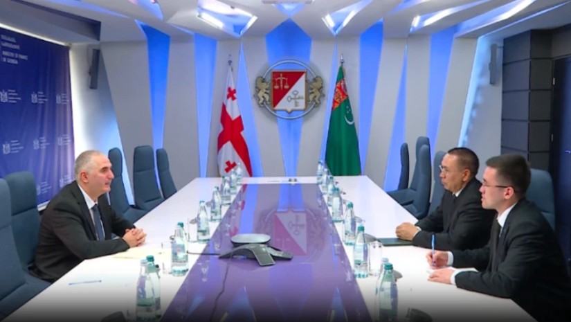 ლაშა ხუციშვილი თურქმენეთის მინისტრთა კაბინეტის თავმჯდომარის მოადგილეს შეხვდა