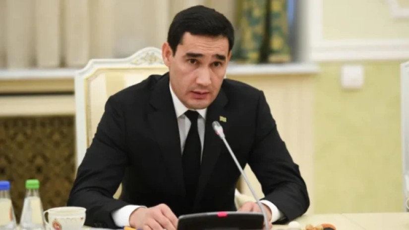 სერდარ ბერდიმუჰამედოვი
