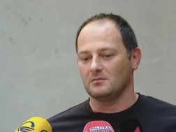 ადვოკატი