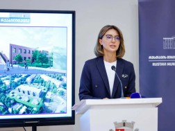 ნინო ლაცაბიძე