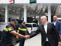 სულხან თამაზაშვილი ყაზბეგსა და გუდაურში მდებარე სამინისტროს დანაყოფებს ეწვია