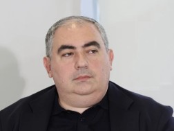   დავით რუსია