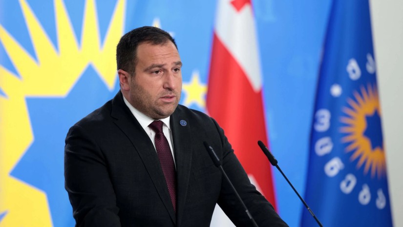 ირაკლი კირცხალია 