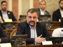 ბექა მიქაუტაძე