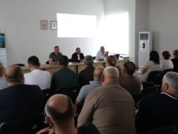 გურჯაანში ღვინის მწარმოებლებს ლაბორატორიული კვლევების შესაძლებლობები გააცნეს გურჯაანში ღვინის მწარმოებლებს ლაბორატორიული კვლევების შესაძლებლობები გააცნეს