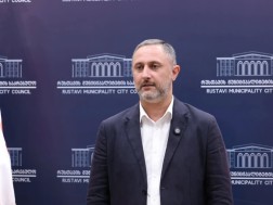 რუსთავის საკრებულომ თბილისის მიმართულებით მუნიციპალური ავტობუსის ახალი მარშრუტი დაამტკიცა რუსთავის საკრებულომ თბილისის მიმართულებით მუნიციპალური ავტობუსის ახალი მარშრუტი დაამტკიცა