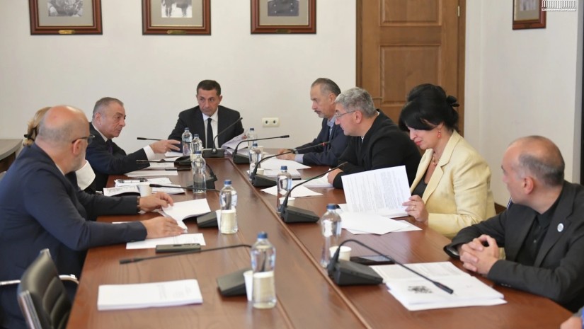 თავდაცვის კომიტეტი