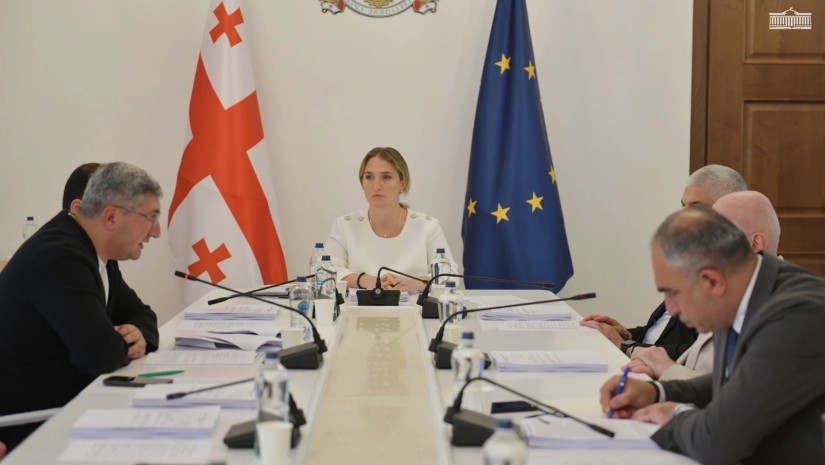 განათლების კომიტეტი