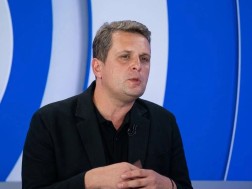 ლადო სადღობელაშვილი
