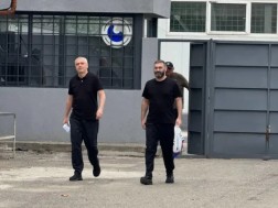 ვასილ მხეიძემ და გიორგი ხაინდრავამ პენიტენციური დაწესებულება დატოვეს