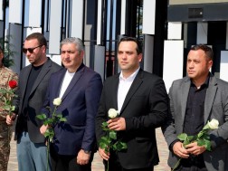 წიკლაური