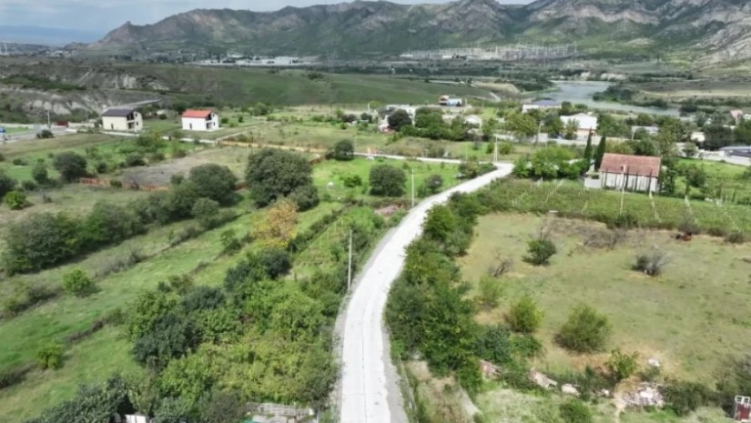 ძეგვში 4 კილომეტრამდე სიგრძის გზის ასფალტ-ბეტონის საფარით მოწყობა დასრულდა