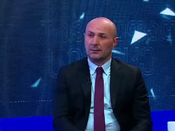 აკაკი ალადაშვილი აკაკი ალადაშვილი