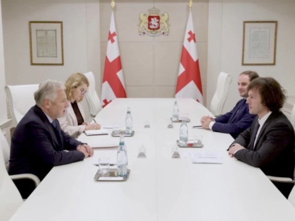 მკ მკ